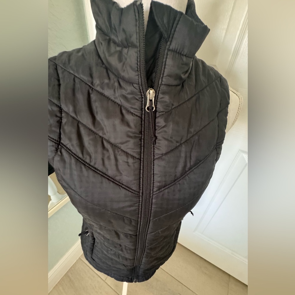 Columbia Omni-Heat Black Ladies Vest Sz XS